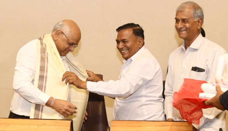 SINCHAI SANGH2