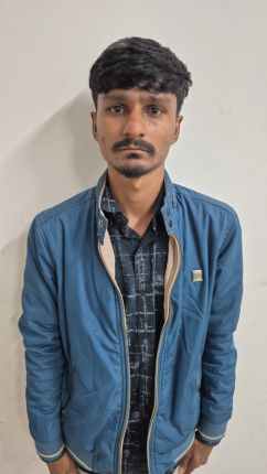 AAPGHAT DUSHPRERNA AROPI AASHISH PADALIYA