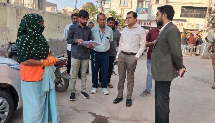 COMMISSIONAR VISIT 2