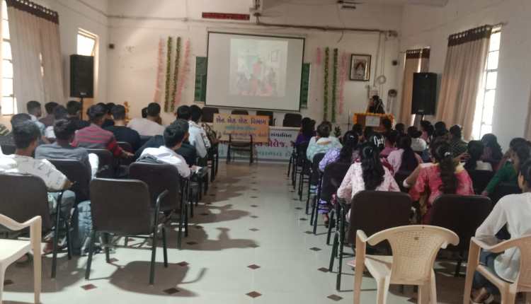 ARTS COLLEGE 3