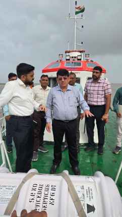 NAVLAKHI PORT VISIT 1
