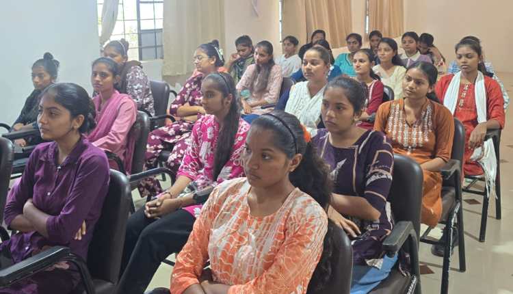 ARTS COLLEGE 3