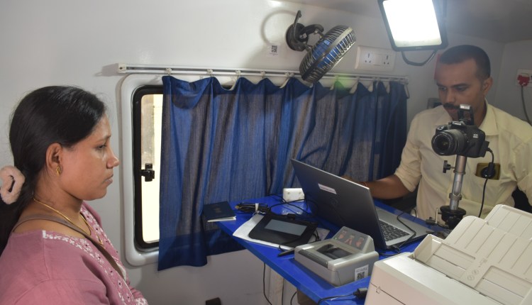 PASSPORT MOBILE VAN